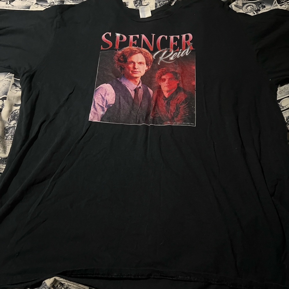 Spencer Reid criminal minds tee shirt size 2XL worn a few times 🫶🏻